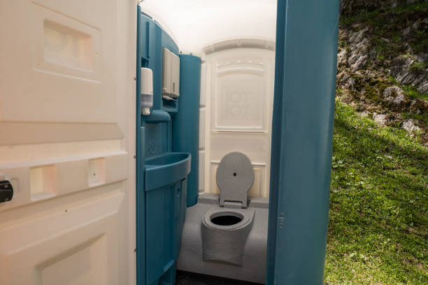 Best Portable Restrooms for Agricultural Sites in Lake Camelot, WI